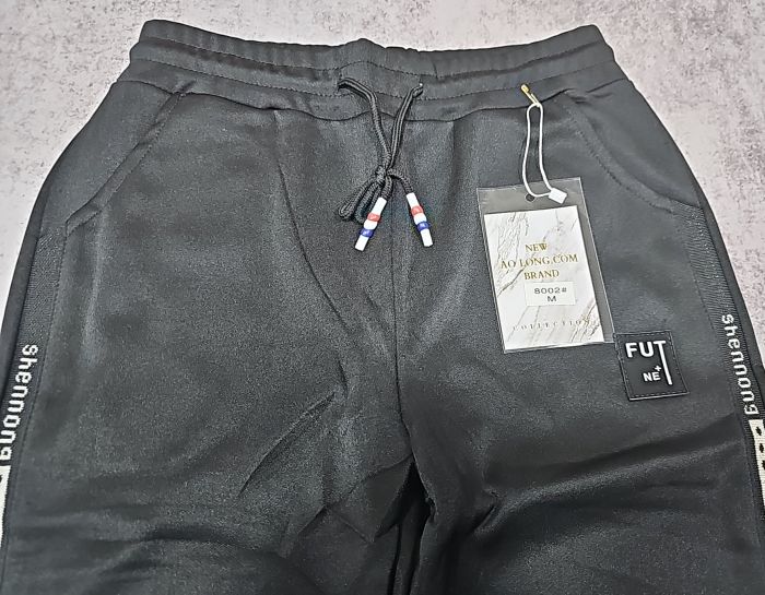 Прогулянкові /спортивні штани "AO LONGCOM AL" 8002 з тканини трикотаж дайвінг, з кишенями з боків, р. М-(46-48), L-(48-50), XL-(50-52)-(чорні)