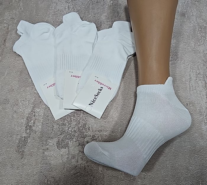 Шкарпетки "NiceSocks" 421-WHITE мікрофібра жіночі, р. 36-40 -(білі з язичком ззаду + посередині гумка фіксатор) -уп. 10 шт