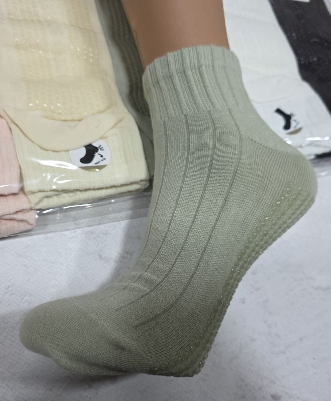Шкарпетки "Корона" ВY-908-5 стрейч /cotton жіночі, р. 36-41 -асорті -(Укорочені/ однотонні в рельєфний широкий рубчик +широка гумка в рубчик +гальма на стопі) -уп. 10 шт
