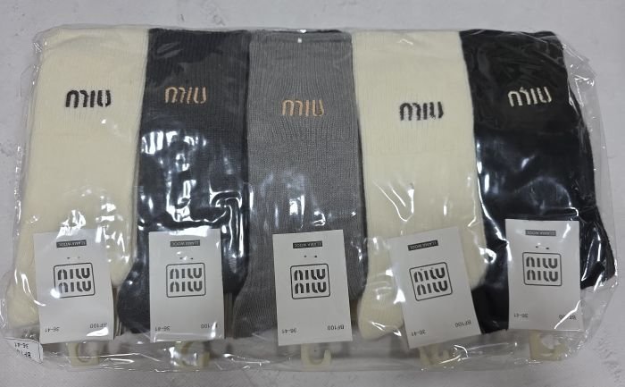 Шкарпетки "Miu miu/ Корона" ВF-100 вовна лами жіночі, р. 36-41 -асорті -(Високі однотонні в комбінований рубчик + на широкій резинці вишивка miu /бф-100) -уп. 10 шт