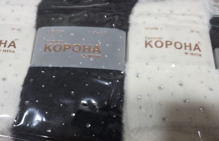 Шкарпетки "Корона" ВY-5496-1 норка жіночі, р. 37-41 -асорті -(Чорні +білі з розсипними камінцями /стразами під гумкою) -уп. 10 шт