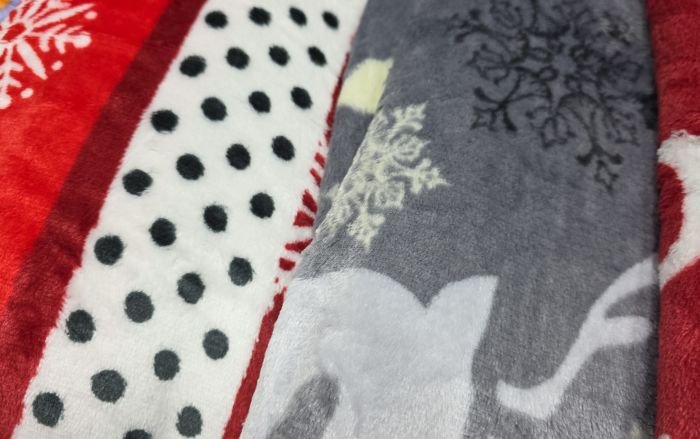 Плед /покривало "Новорічний мікс +сумка" 1809-50 -Євро мікрофібра велюр, р. 200*230 -(Мікс кольорів та візерунків БЕЗ ВИБОРУ!!!)