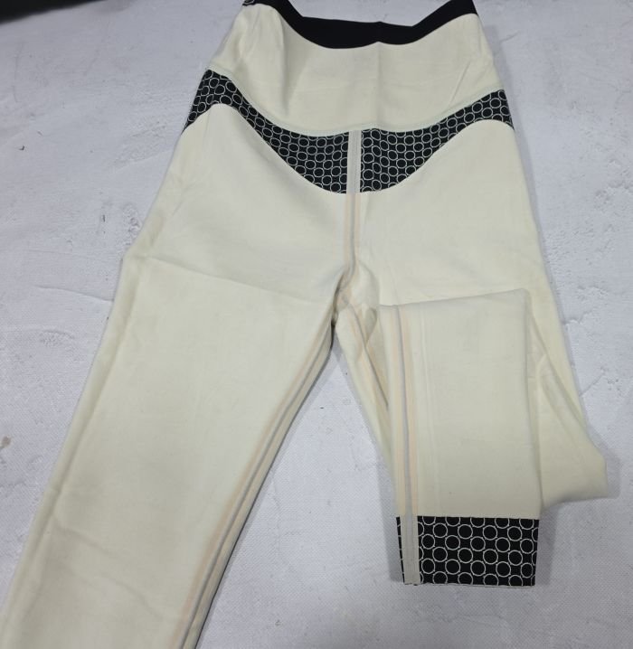 Лосини "Kenalin" W-11 еластичні у дрібний рубчик на збитому флісі з коригуючою мембраною +з широким поясом утяжкою +з підтяжкою живота та сідниць з пуш-ап ефектом (Push-up), р. S/М-(44-48), L/XL-(46-50), 2XL/3XL-(48-52 см) -(чорні)