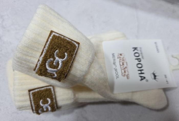 Шкарпетки "Корона" ВY-5483 вовна мериноса жіночі, р. 36-41 -асорті -(Однотонні в'язані у візерунок +з відворотом +емблема з написом UGC) -уп. 10 шт