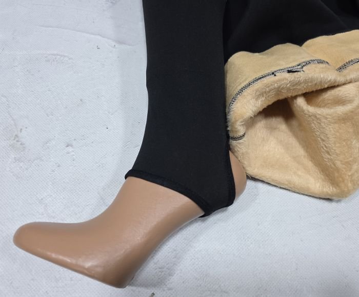 Лосини зі штрипками "Kenalin" 6090-1 /(42-48) на хутрі з імітацією капронових колготок та з ефектом голих ніжок, позаду один шов, уп. 1 шт