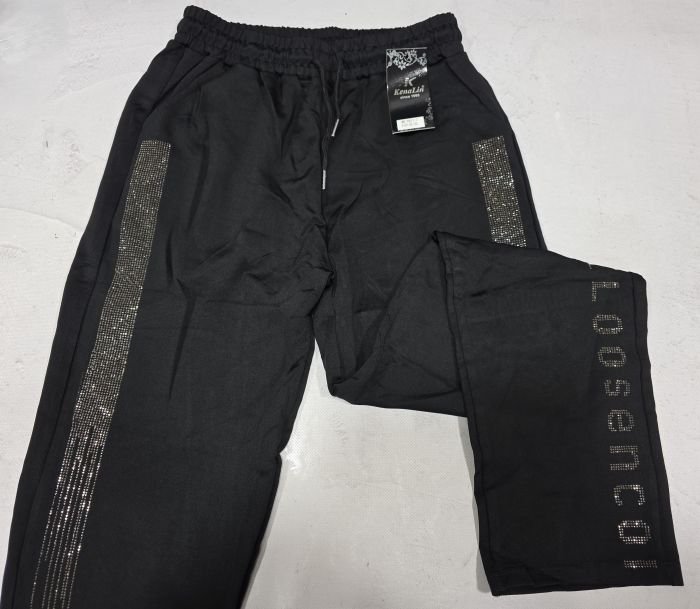 Прогулянкові штани "KENALIN" 9671-7 з прямим низом, верх на резинці +з боків лампаси та напис з камінчиків +спереду з боків кишені, р. 2XL/3XL-(46-50), 3XL/4XL-(48-52), 4XL/5XL-(50-54), 5XL/6XL-(52-56) -(чорні) -уп. 1 шт