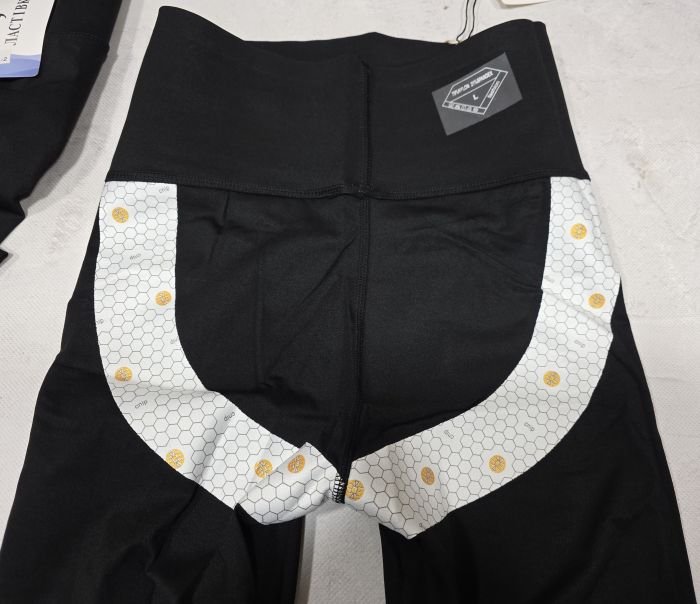 Лосини "Ластівка" А-704-2 демі гладкі з коригуючими тейпами, з широким поясом утяжкою +з підтяжкою живота та сідниць з пуш-ап ефектом (Push-up), р. М-(42-46), L-(44-48), XL-(46-50) -(чорні)