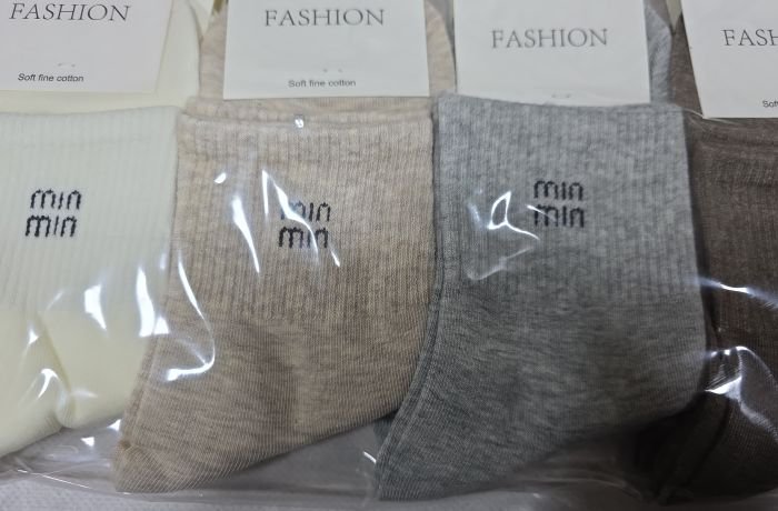 Шкарпетки "DMDBS /FASHION" BR-257 стрейч /cotton жіночі, р. 36-41 -асорті -(середні +на широкій гумці в рубчик збоку напис min min) - уп. 10 шт