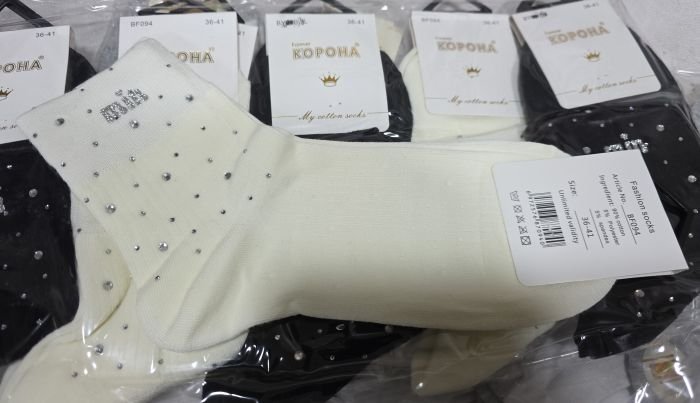 Шкарпетки "Корона" ВF-094 -(BY-950-3) стрейч/ cotton жіночі, р. 36-41 -асорті -(Середні /однотонні в рубчик +на гумці камінці та напис "min") -уп. 10 шт