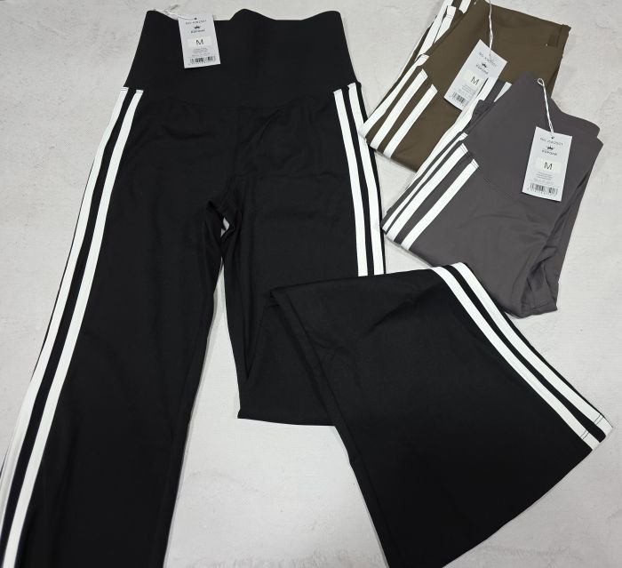 Лосини "Корона" KW-20251 кльош з еластичної гладкої тканини дайвінг +з лампасами з боків +з широким поясом +позаду з тейпами, р. М-(42-46), L-(44-48), XL-(46-50), 2XL-(48-52) -уп. 1 шт