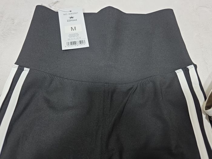 Лосини "Корона" KW-20251 кльош з еластичної гладкої тканини дайвінг +з лампасами з боків +з широким поясом +позаду з тейпами, р. М-(42-46), L-(44-48), XL-(46-50), 2XL-(48-52) -уп. 1 шт