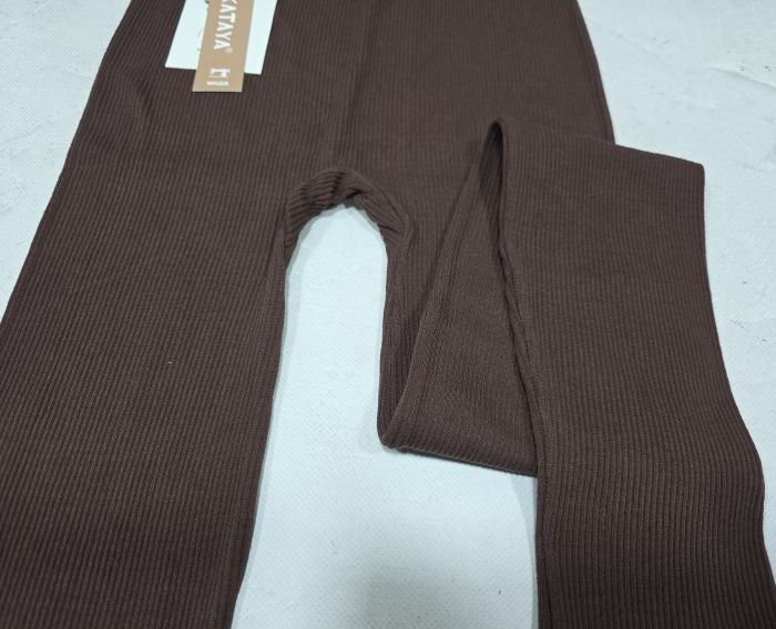 Лосини "KATAYA" 6017/42-48 безшовні в рубчик +на гумці написи -(Шоколадні)