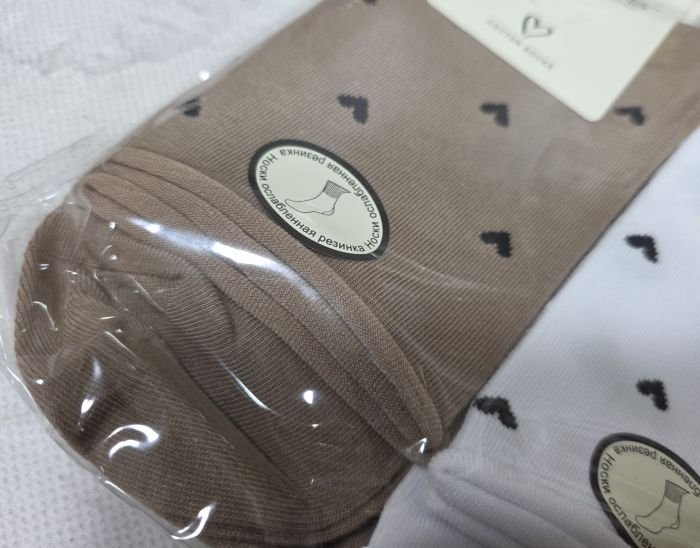 Шкарпетки "DMDBS" BJ-011 стрейч /cotton "з ослабленою гумкою +" жіночі, р. 36-41 -асорті -(Високі -однотонні в дрібні серця  із закрученим верхом) - уп. 10 шт