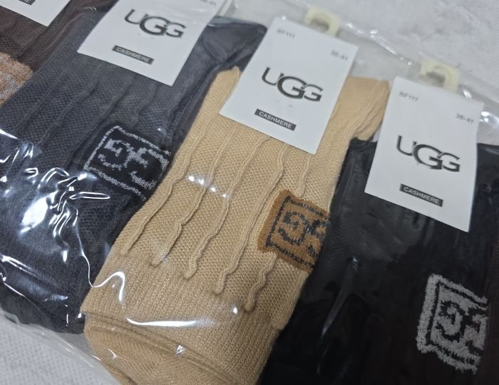 Шкарпетки "U.G.G." ВF-111 кашемір жіночі, р. 36-41 -асорті -(Однотонні /високі в рельєфний рубчик +ззаду вишивка з написом U.G.G) -уп. 10 шт