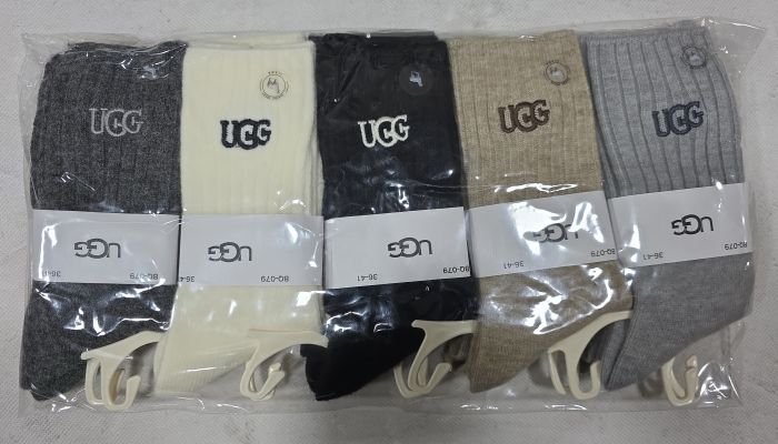 Шкарпетки "U.G.G." ВQ-079 вовна лами жіночі, р. 36-41 -асорті -(однотонні +з високою гумкою в рельєфний рубчик з написом U.G.G) -уп. 10 шт