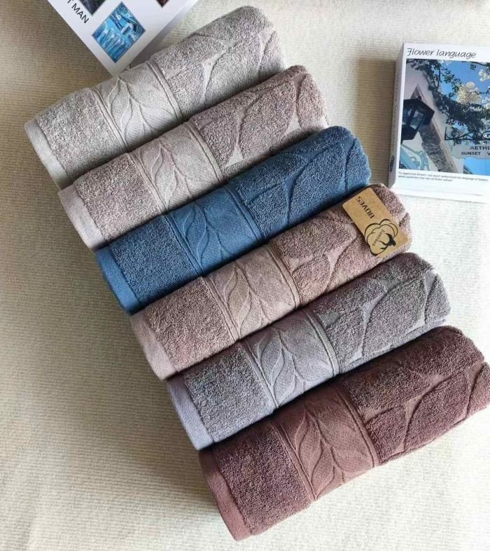 Рушник 70034-144 лицьовий cotton -махра, р. 100*50 -в уп. 6 шт -(Однотонний +на вставці візерунок з пелюсток -обличчя)