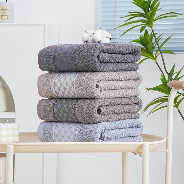 Рушник 70029-144 лицьовий cotton -махра, р. 100*50 -уп. 8 шт -(Однотонний + на широкій вставці орнамент з ромбів -обличчя)