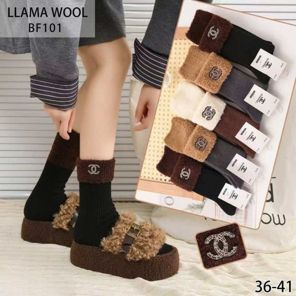 Шкарпетки "Корона /CHAN..L" BF-101 вовна лами жіночі, р. 36-41 -асорті -(Високі в дрібний рубчик з букльованим відворотом +з вишивкою значок) -уп. 10 шт