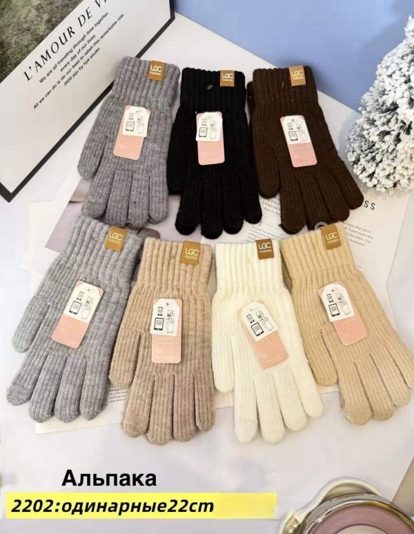 Рукавички жіночі "Anjela" 2202 з начосом +з пальцем для сенсорного екрану, асорті -(Однотонні в рубчик +на манжеті емблема UCC) -уп. 12 шт.