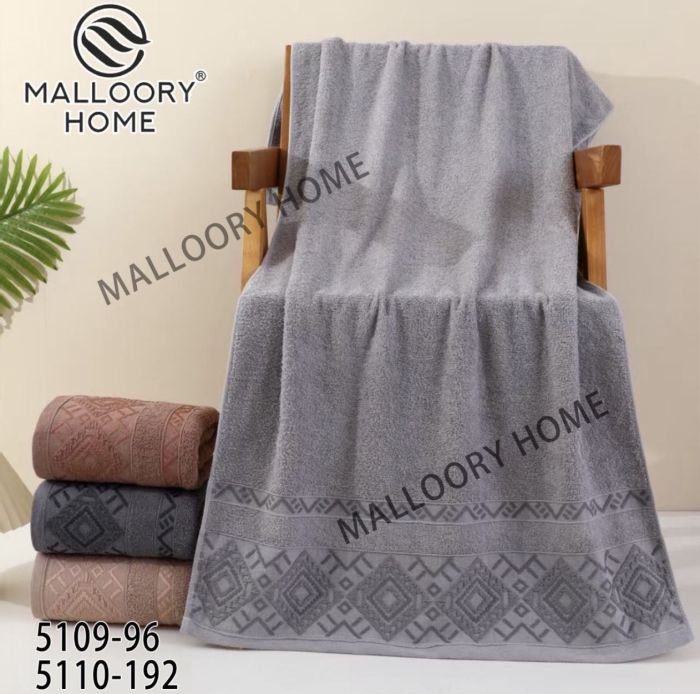 Рушник 5109-96 банний cotton -махра, р. 140*70 -уп. 8 шт -(Однотонний +вставка з орнаментом з ромбів -баня)
