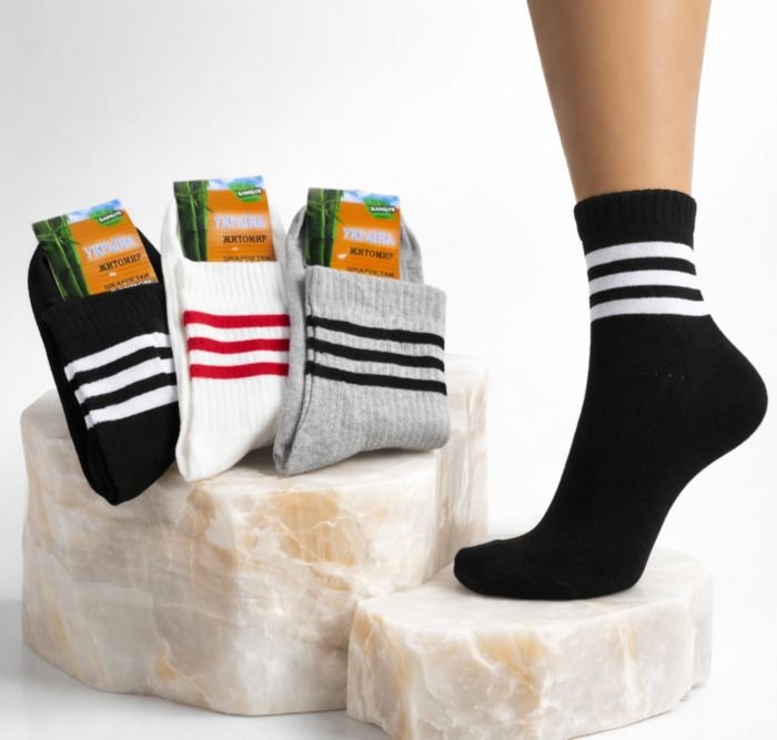 Шкарпетки Житомир "КОІ-Україна підліткові" 124-90 стрейч універсальні, р. 36-39 -асорті -(Високі /три кольори + на гумці в рубчик три смужки) -уп. 12 шт