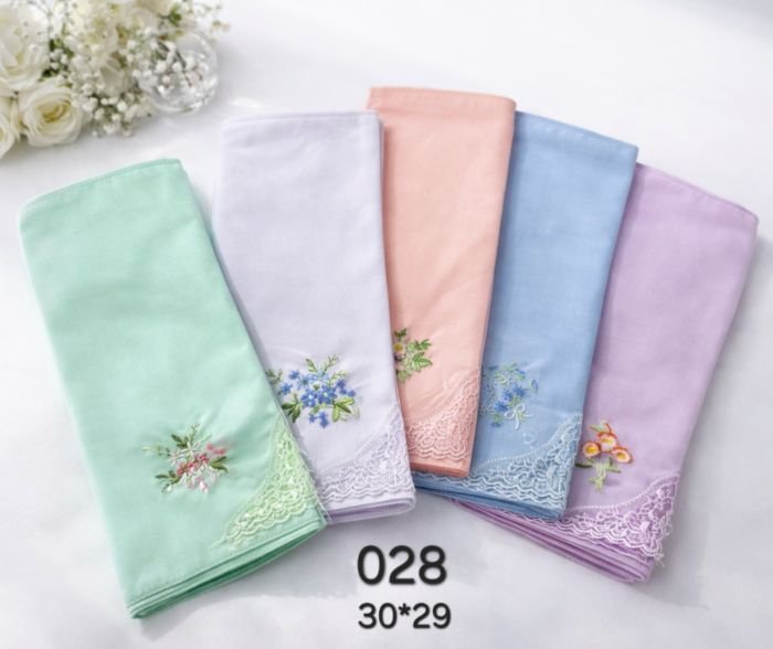 Носова хустка жіноча 028 cotton р. 30*29 -уп. 10шт -(випадковий колір в упаковці -без вибору забарвлення!)