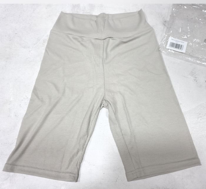 Треки/велосипедки "KOLO" 042-777 рубчик /бежеві, р. M-(46-48), L-(48-50), XL-(50-52), 2XL-(52-54) -уп. 1 шт -(бежеві) -відтінок може відрізнятись від партії поставки